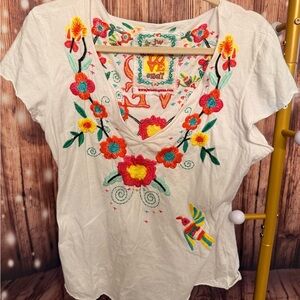 Johnny Was Boho  Embroidered top